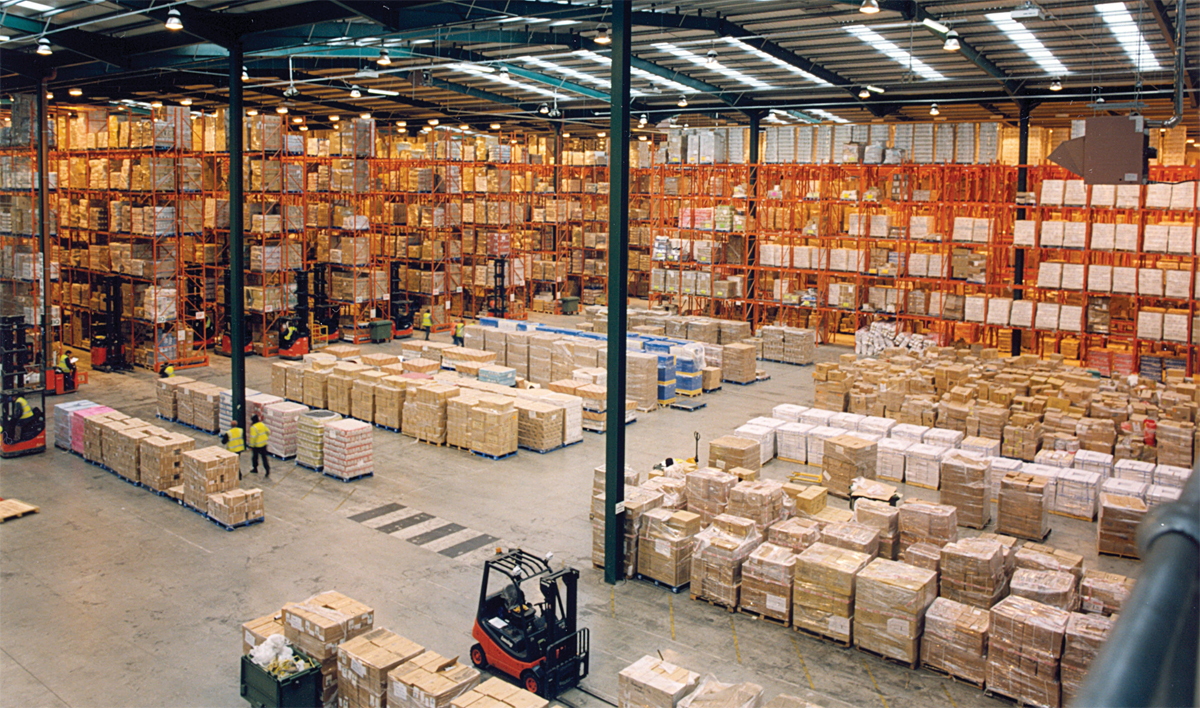 Оптовая торговля топливом, рудами, металлами и химическими веществами